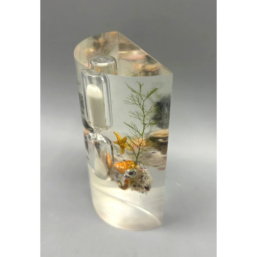Florida Beach Hourglass‎ Resin Paperweight Seashell Seahorse Starfish Souvenir